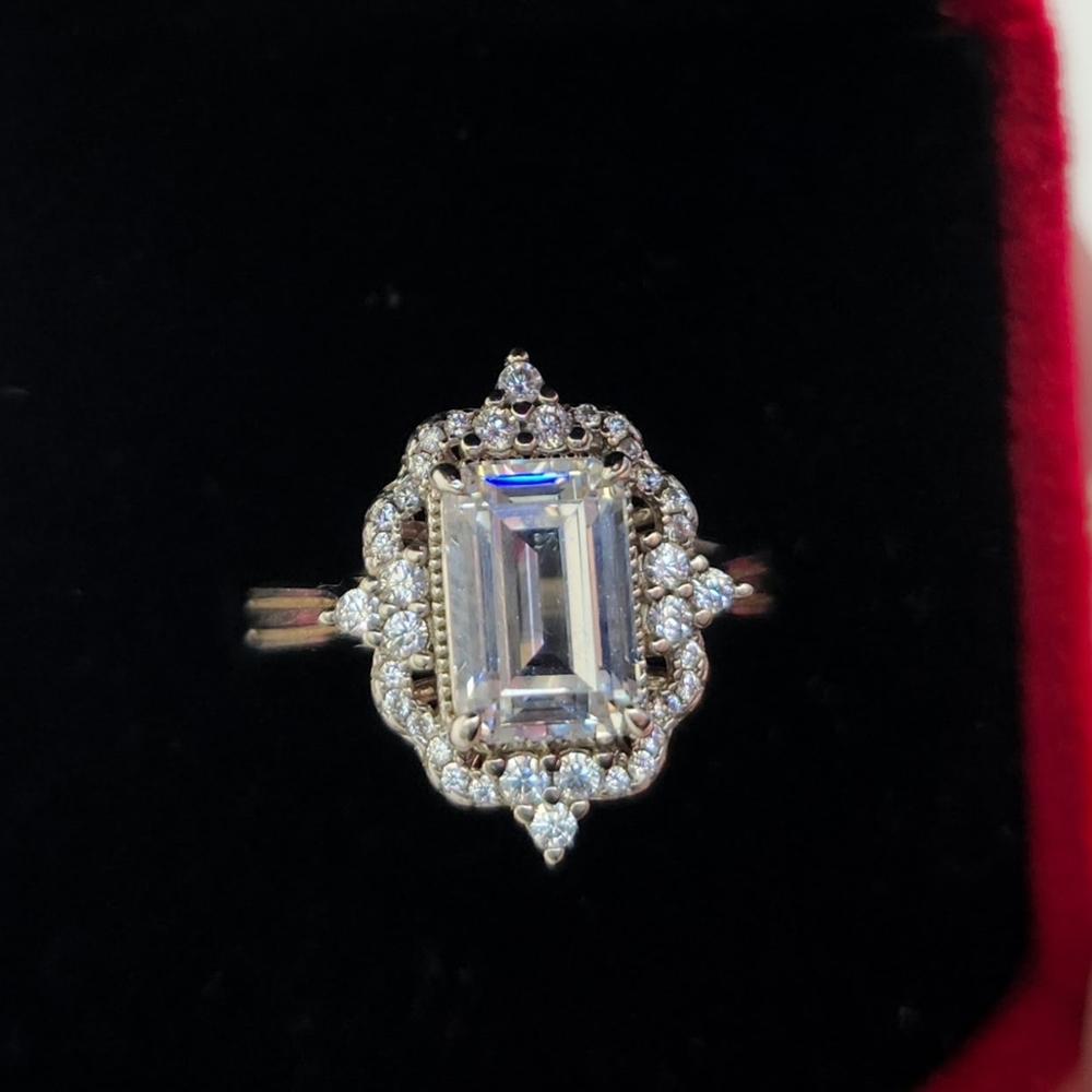 4 Carat* Emerald-Cut Halo Moissanite Ring Size 6 New
